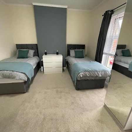 Bentley Place 크루 외부 사진