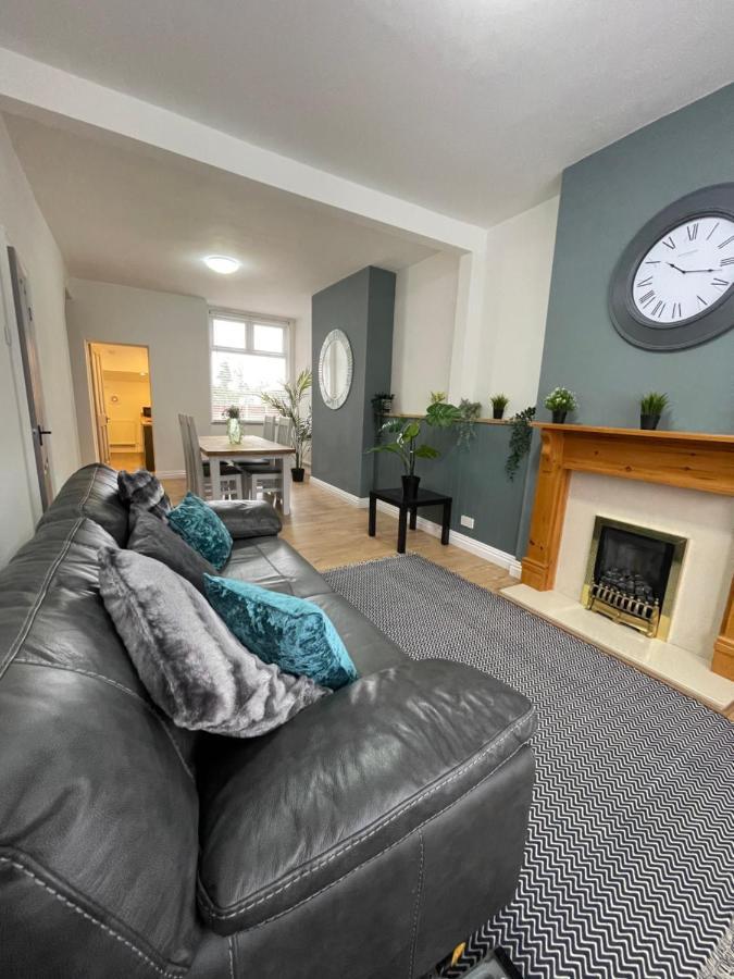Bentley Place 크루 외부 사진