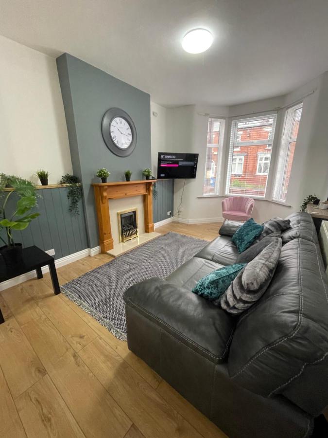 Bentley Place 크루 외부 사진